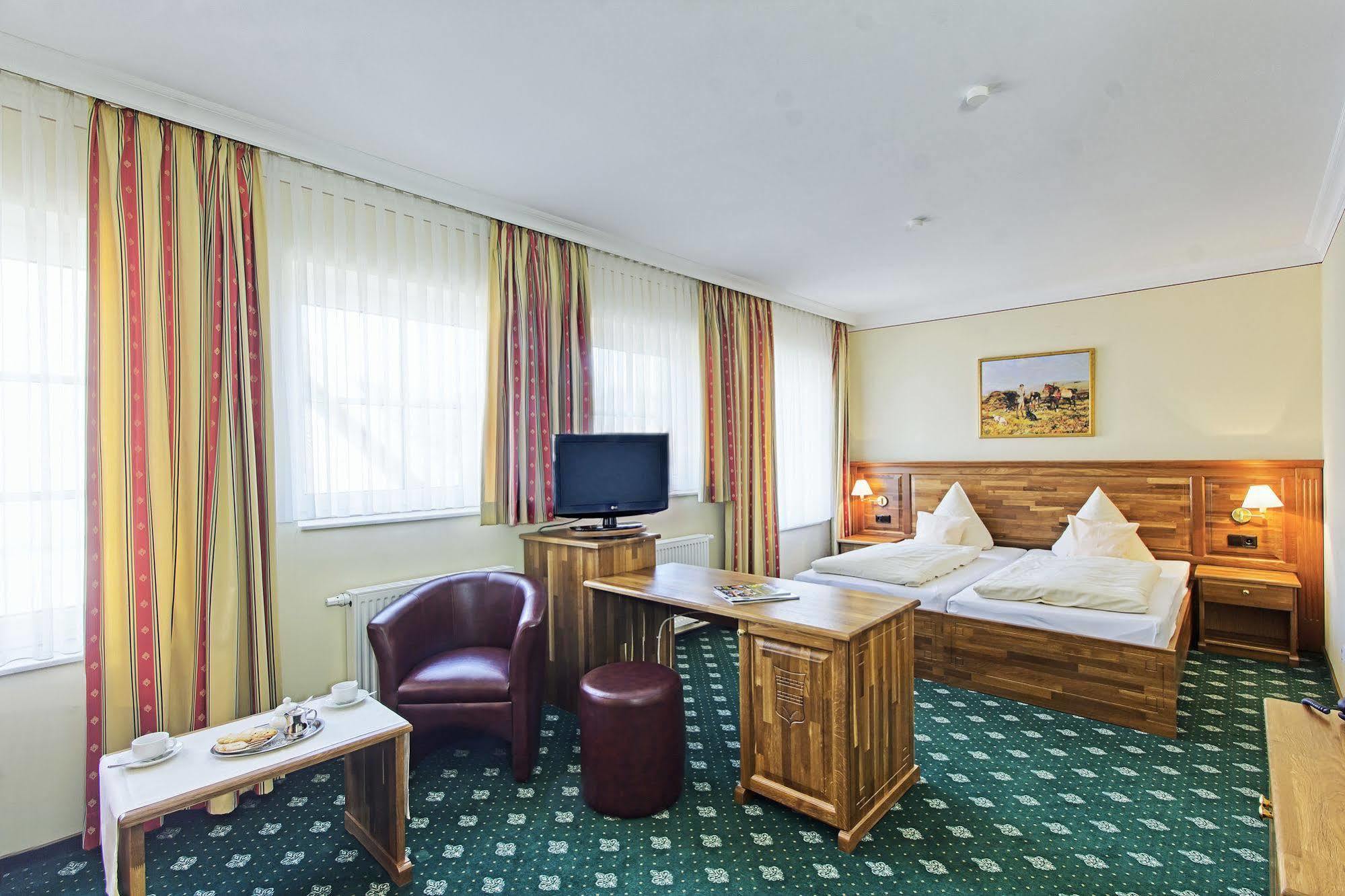 Hotel Golfpark Gut Dueneburg Haren Esterno foto